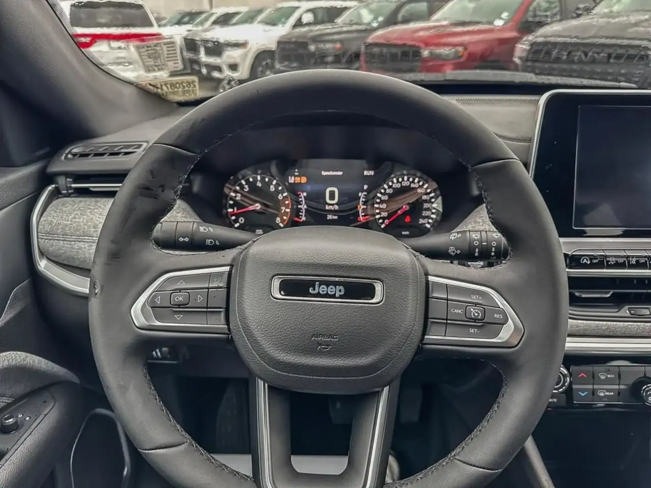 Jeep Compass photo Jeep Compass