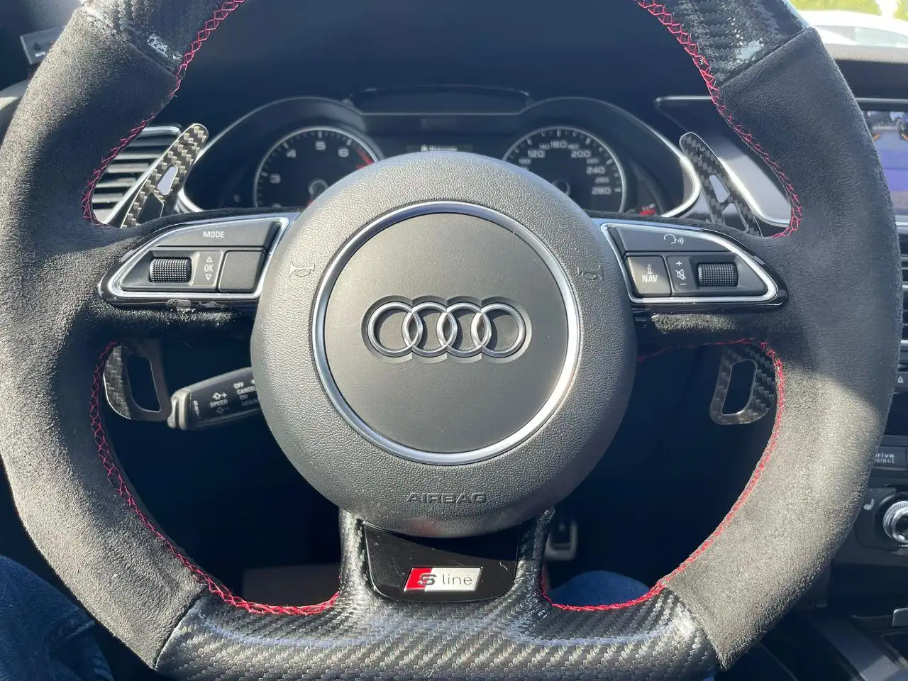 Audi A4 photo Audi A4