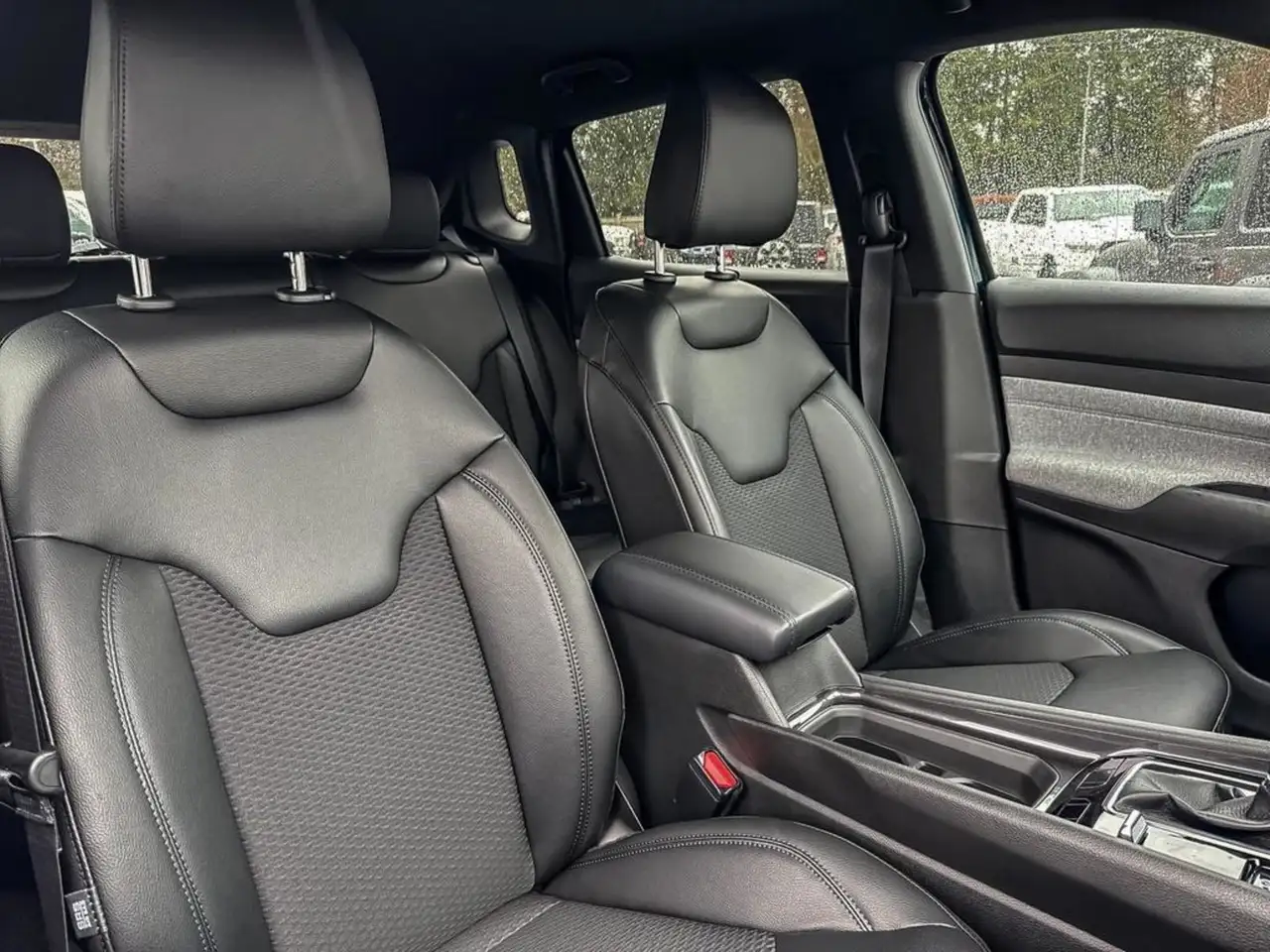 Jeep Compass photo Jeep Compass