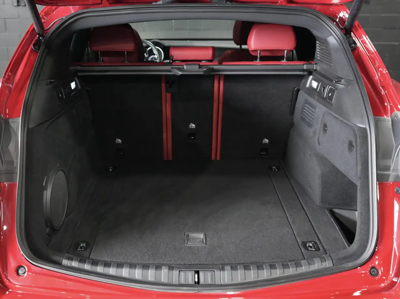 Alfa Romeo Stelvio photo Alfa Romeo Stelvio