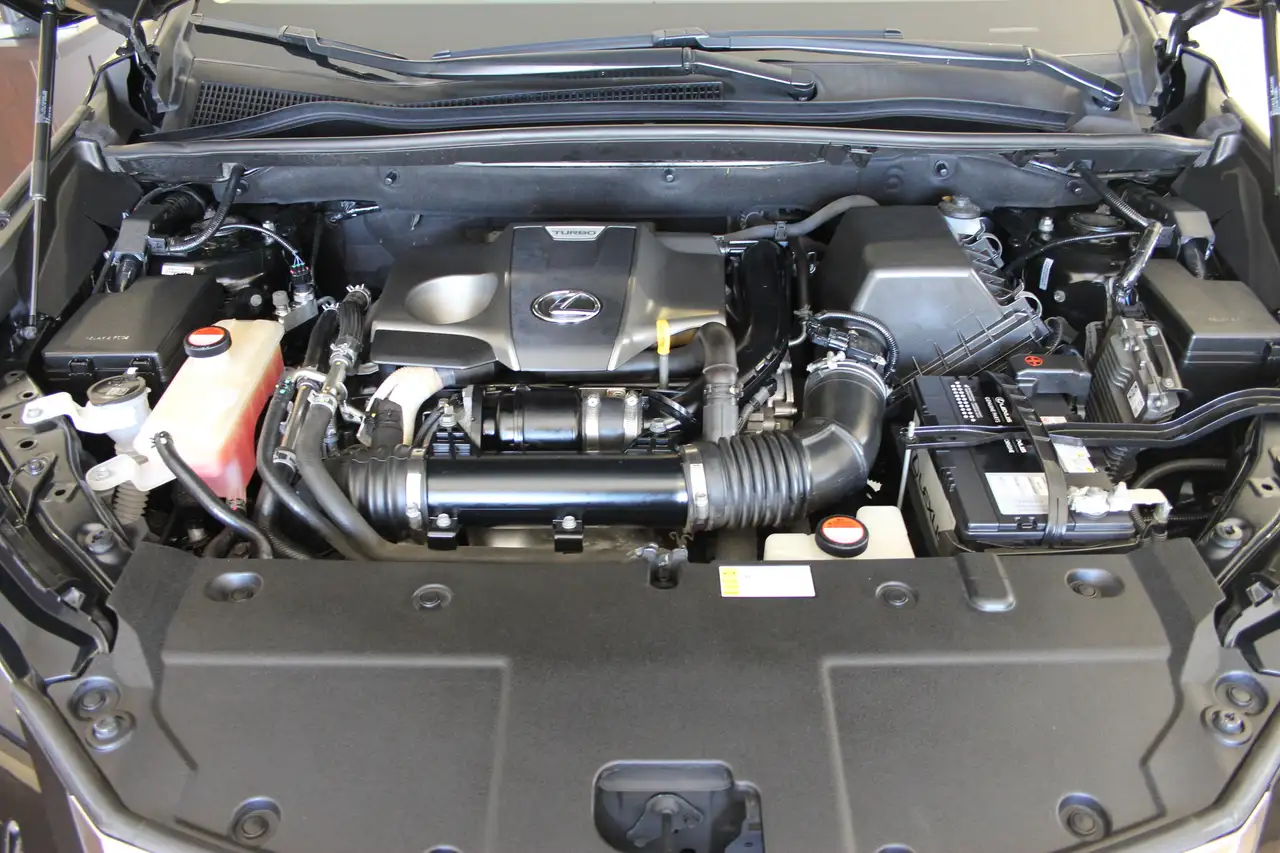 Lexus NX снимка Lexus NX