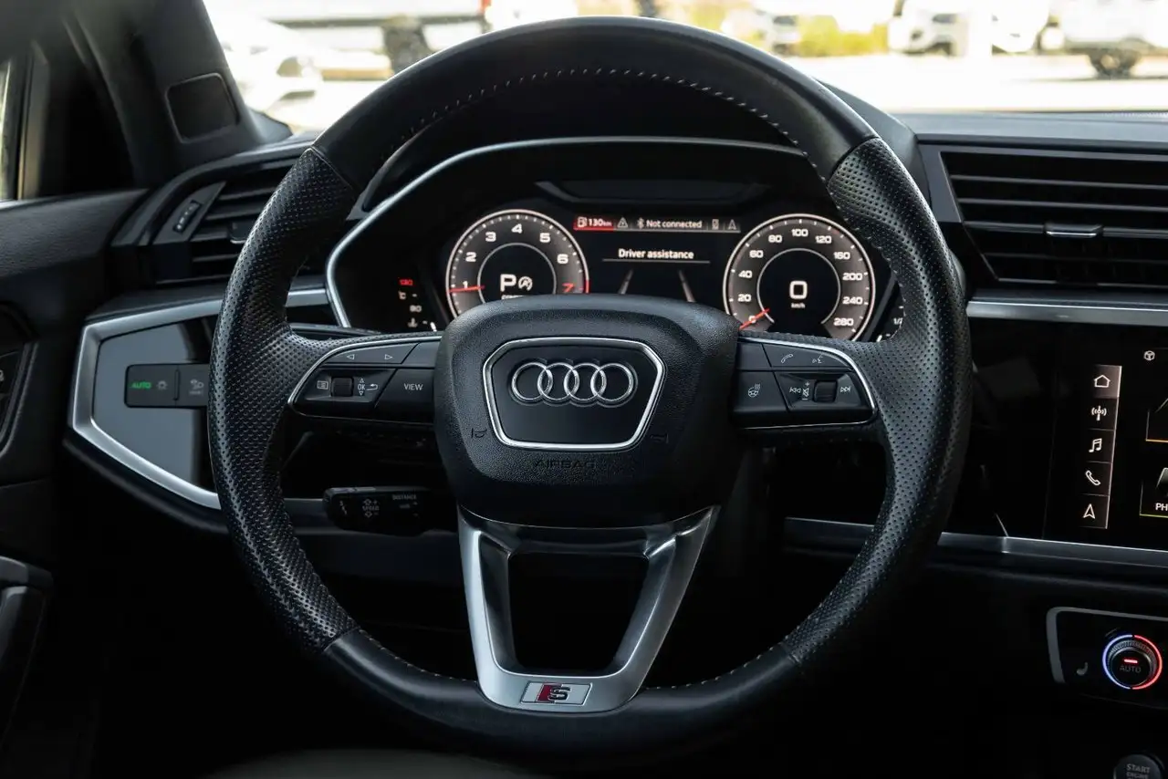Audi Q3 fotografie Audi Q3