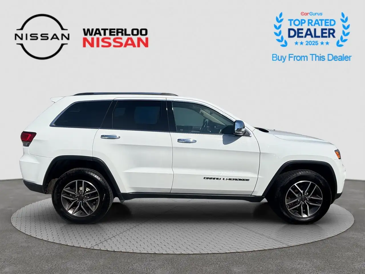 Jeep Grand Cherokee снимка Jeep Grand Cherokee