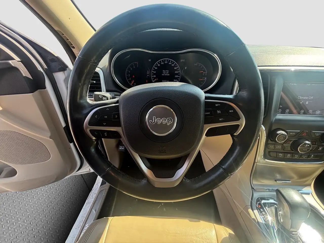 Jeep Grand Cherokee снимка Jeep Grand Cherokee