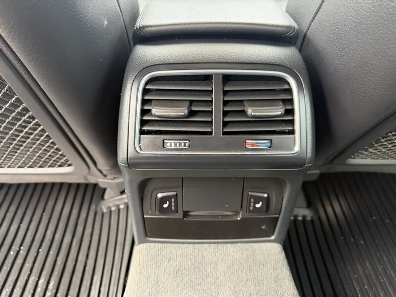 Audi A4 снимка Audi A4