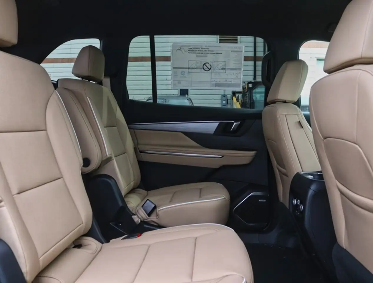 Buick Enclave снимка Buick Enclave