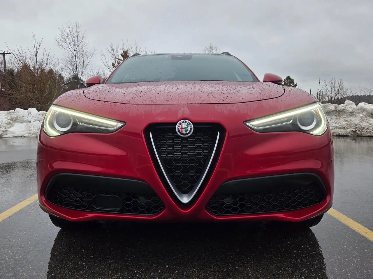 Alfa Romeo Stelvio photo Alfa Romeo Stelvio