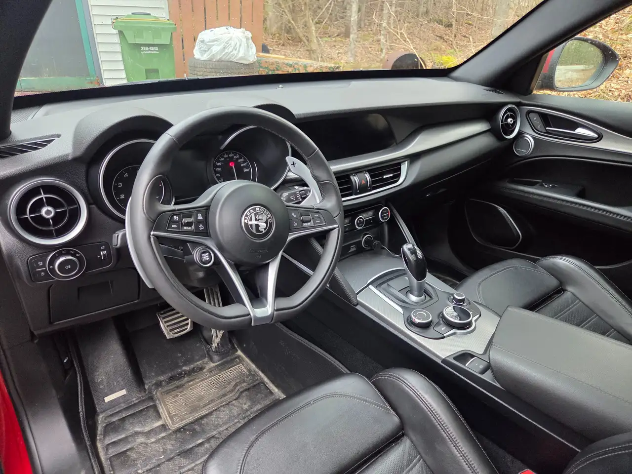 Alfa Romeo Stelvio photo Alfa Romeo Stelvio