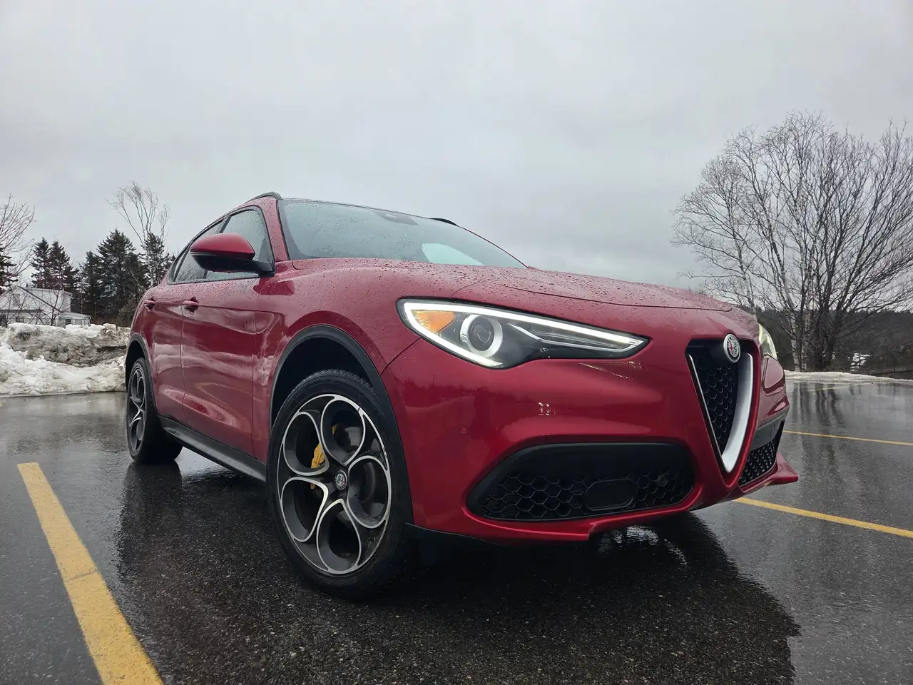 Alfa Romeo Stelvio photo Alfa Romeo Stelvio