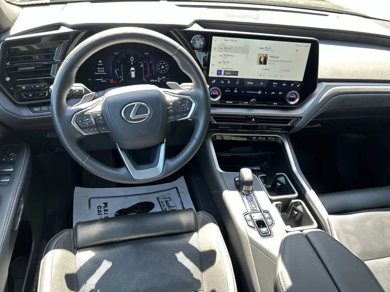 Lexus TX photo Lexus TX