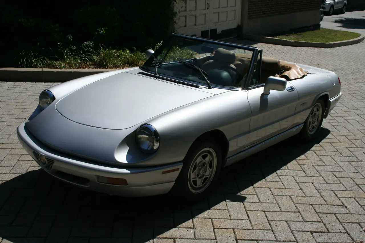 1991 Alfa Romeo Spider