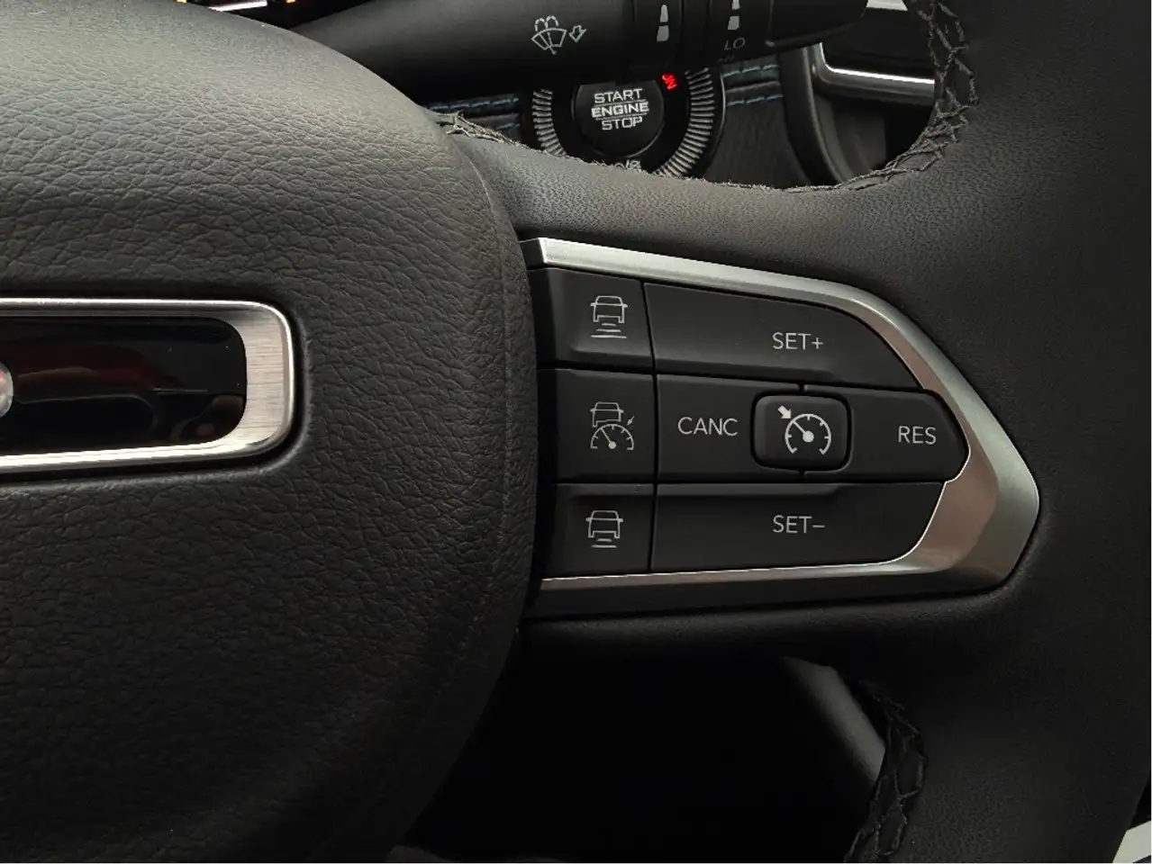Jeep Compass photo Jeep Compass