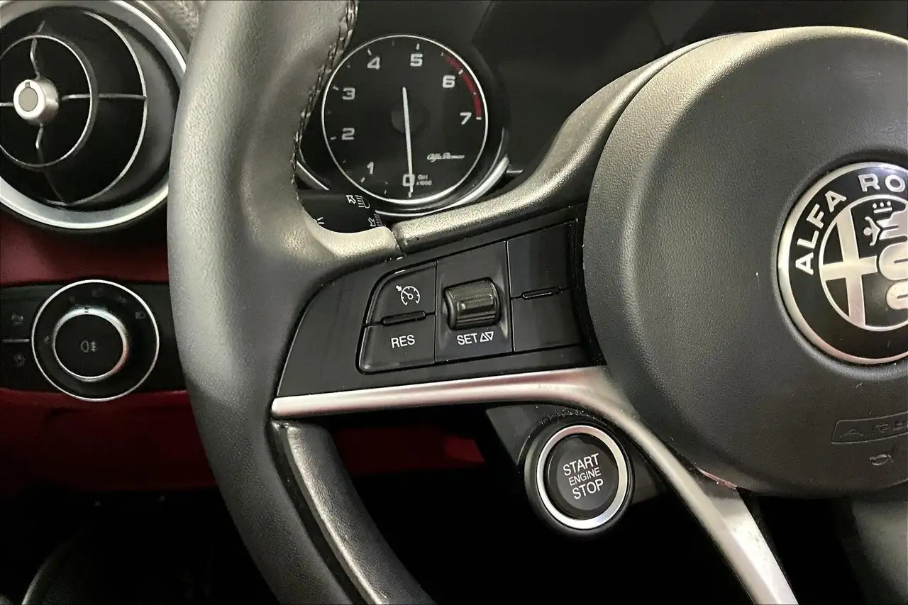 Alfa Romeo Giulia fotografie Alfa Romeo Giulia