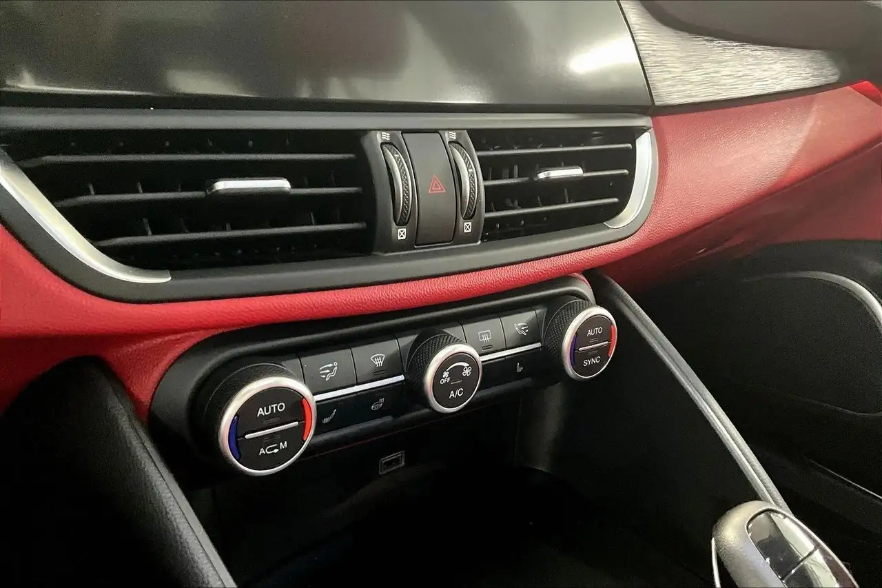 Alfa Romeo Giulia fotografie Alfa Romeo Giulia
