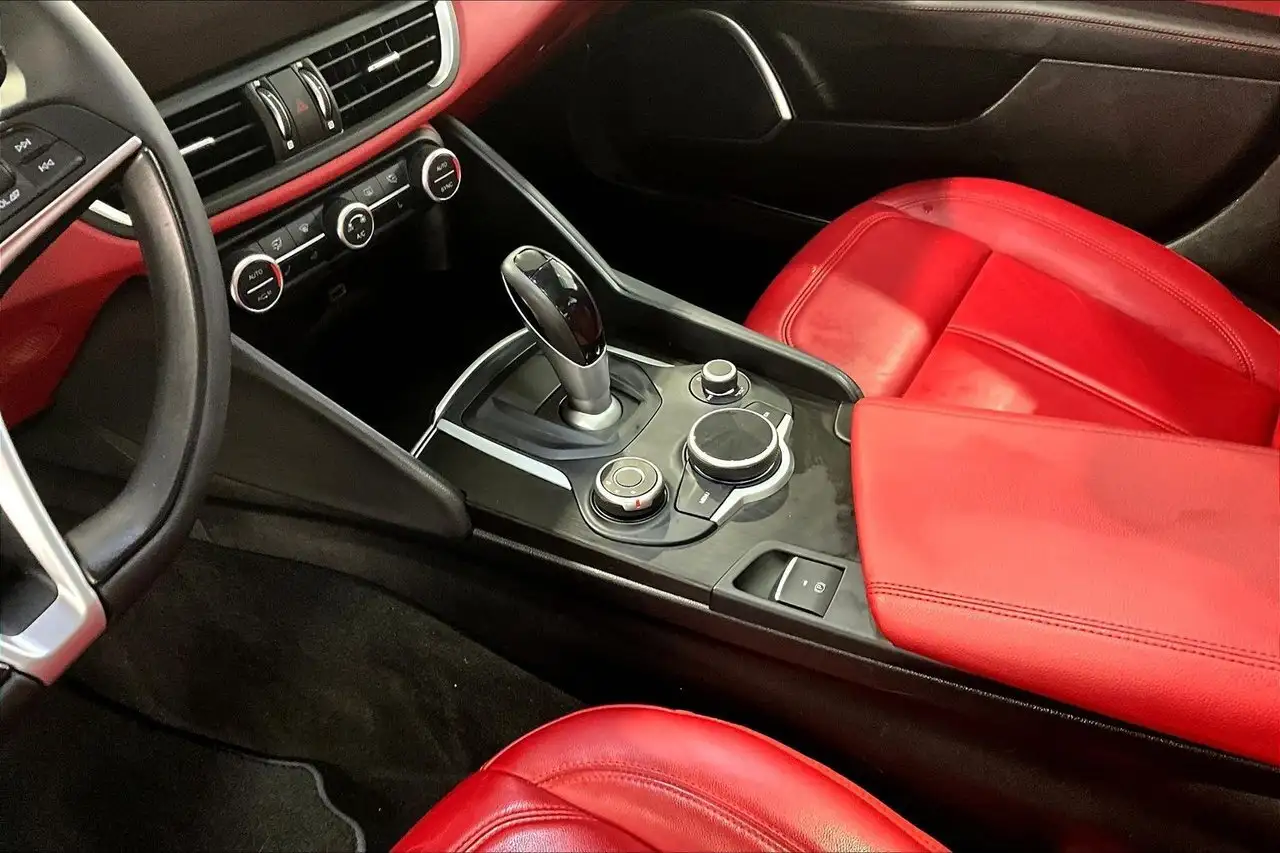 Alfa Romeo Giulia fotografie Alfa Romeo Giulia