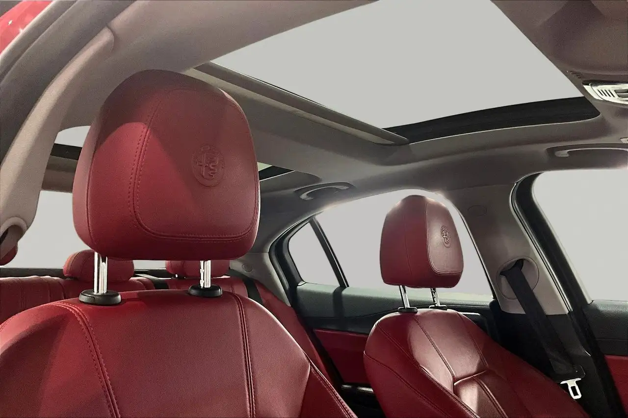 Alfa Romeo Giulia fotografie Alfa Romeo Giulia