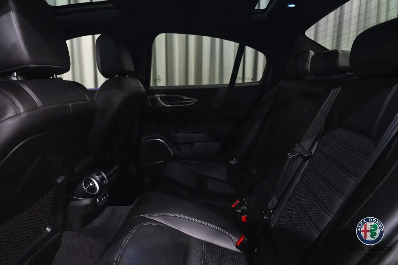 Alfa Romeo Giulia fotografie Alfa Romeo Giulia