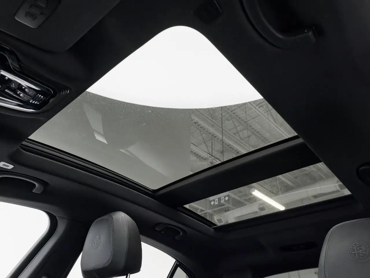 Alfa Romeo Stelvio fotografie Alfa Romeo Stelvio