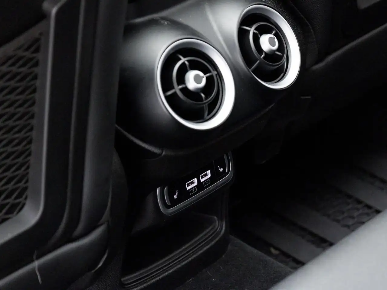 Alfa Romeo Stelvio fotografie Alfa Romeo Stelvio
