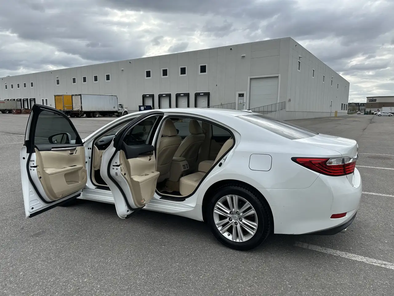 2013 Lexus ES