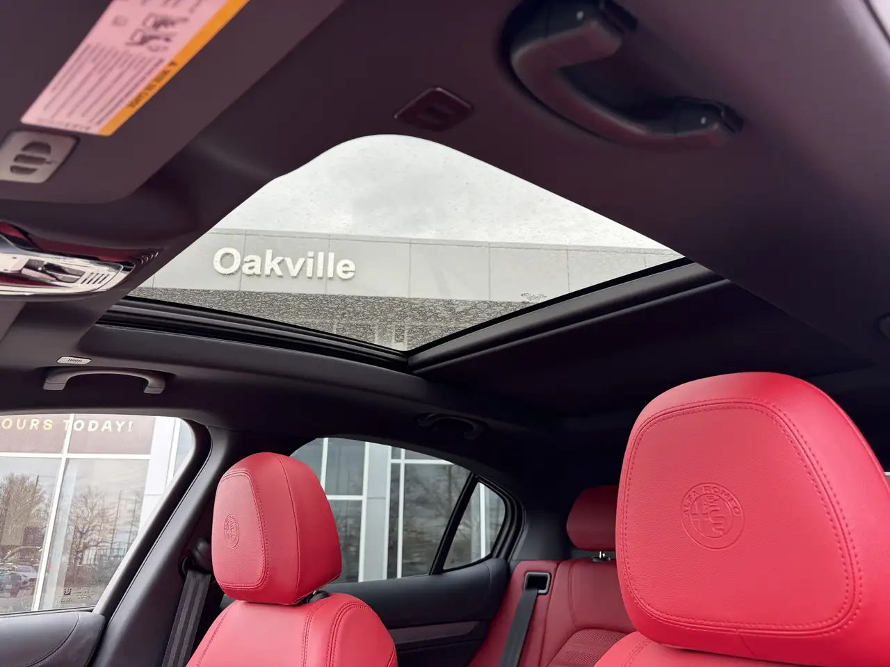 Alfa Romeo Stelvio снимка Alfa Romeo Stelvio