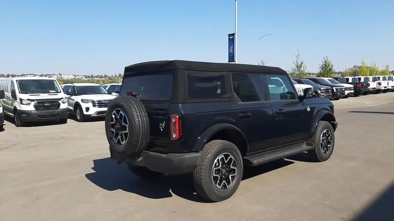 Ford Bronco снимка Ford Bronco