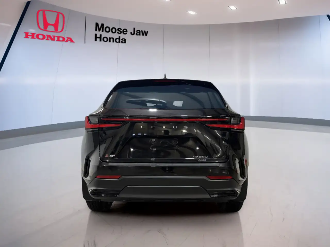Lexus NX снимка Lexus NX