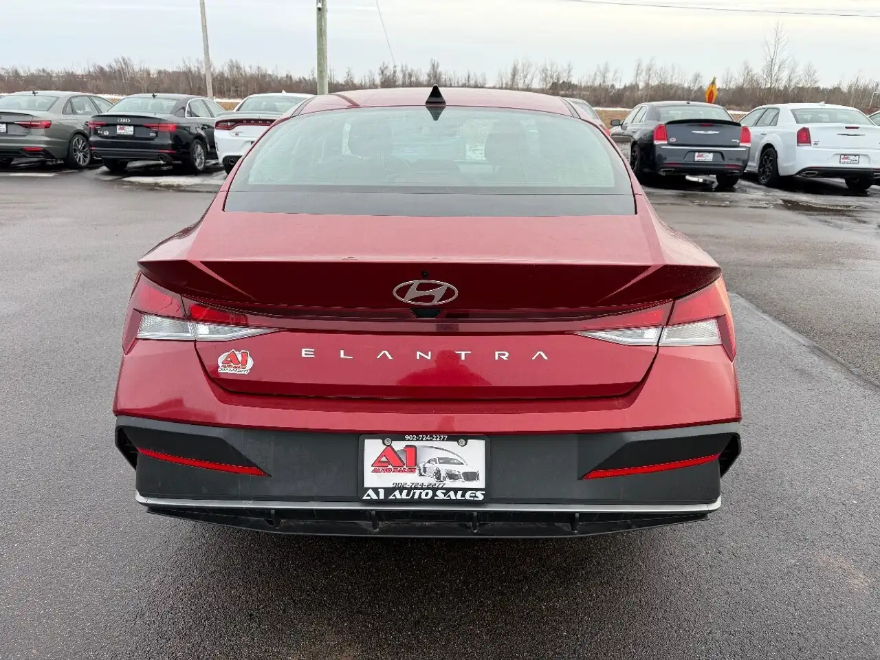 Hyundai ELANTRA снимка Hyundai ELANTRA