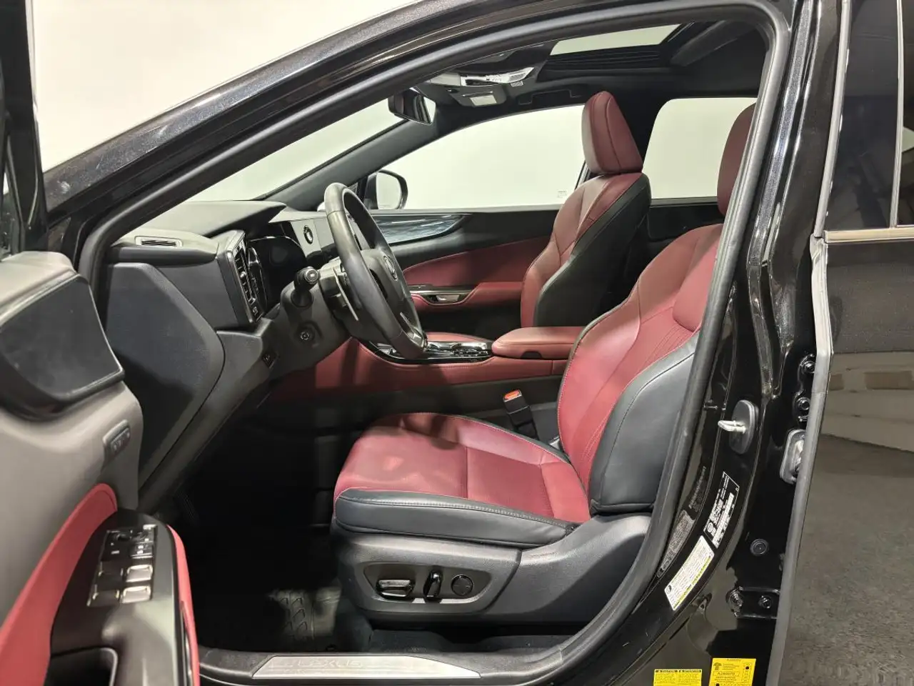 Lexus NX снимка Lexus NX