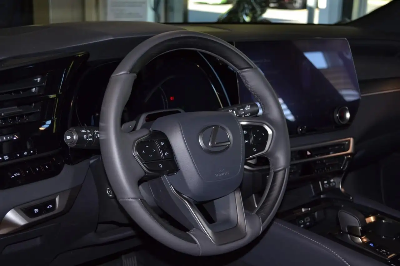 Lexus RX photo Lexus RX