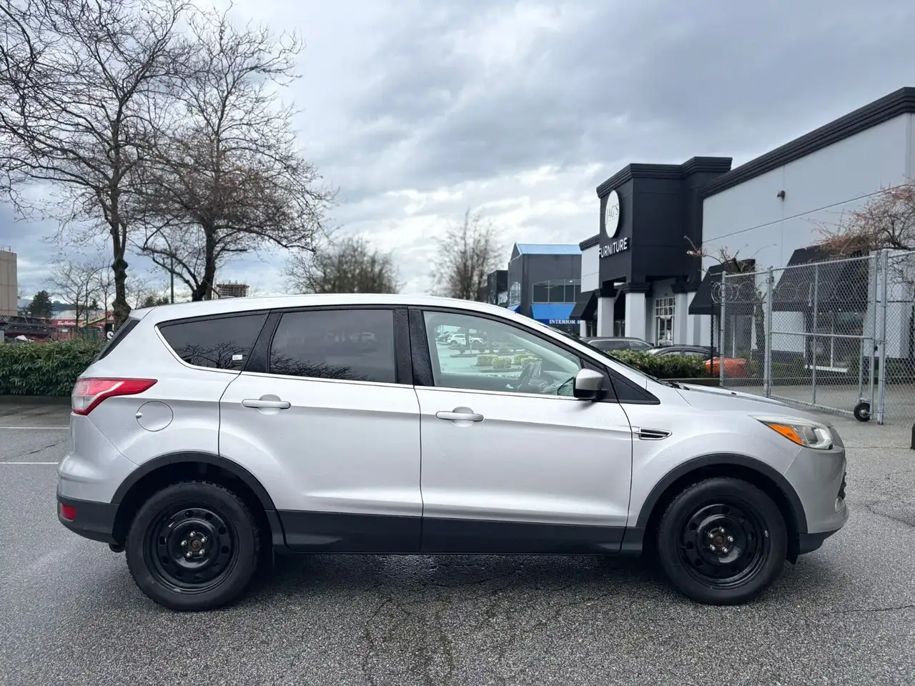 Ford Escape photo Ford Escape