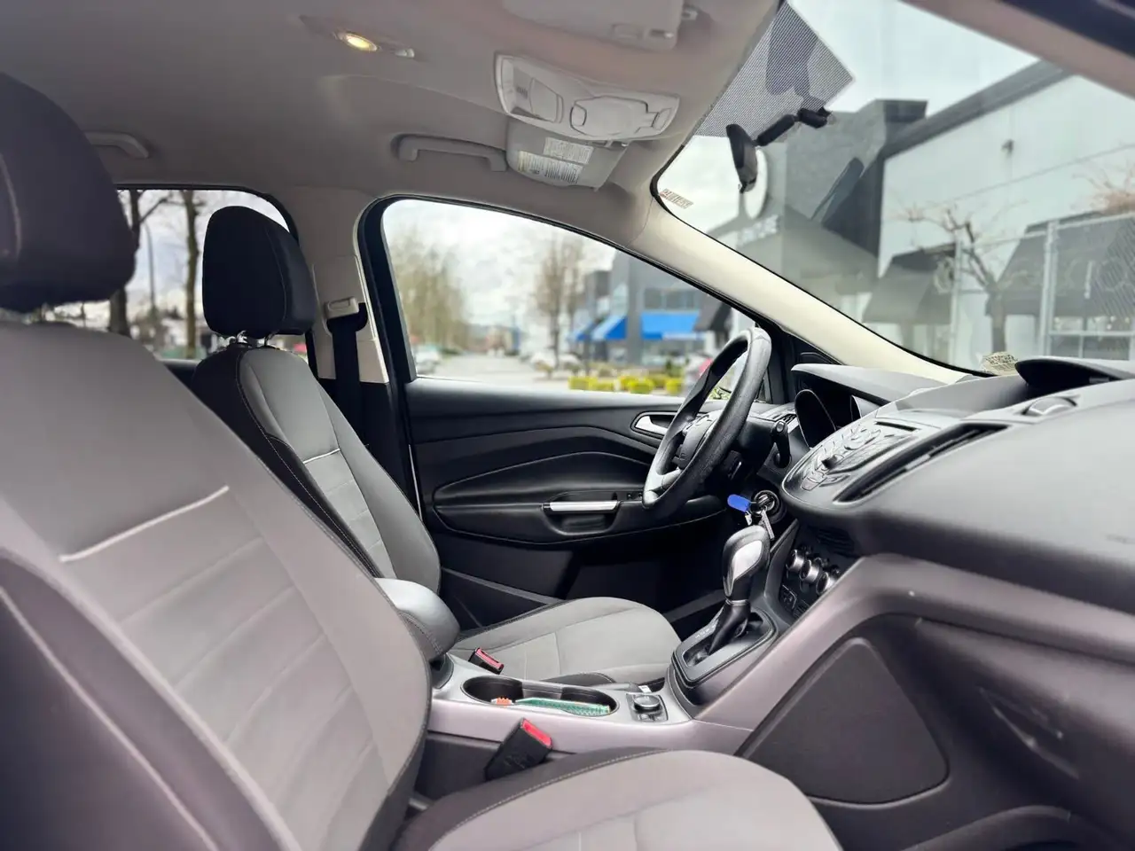 Ford Escape photo Ford Escape