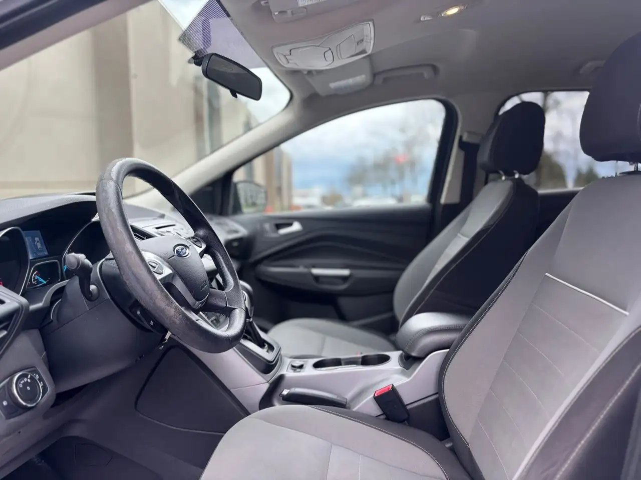 Ford Escape photo Ford Escape
