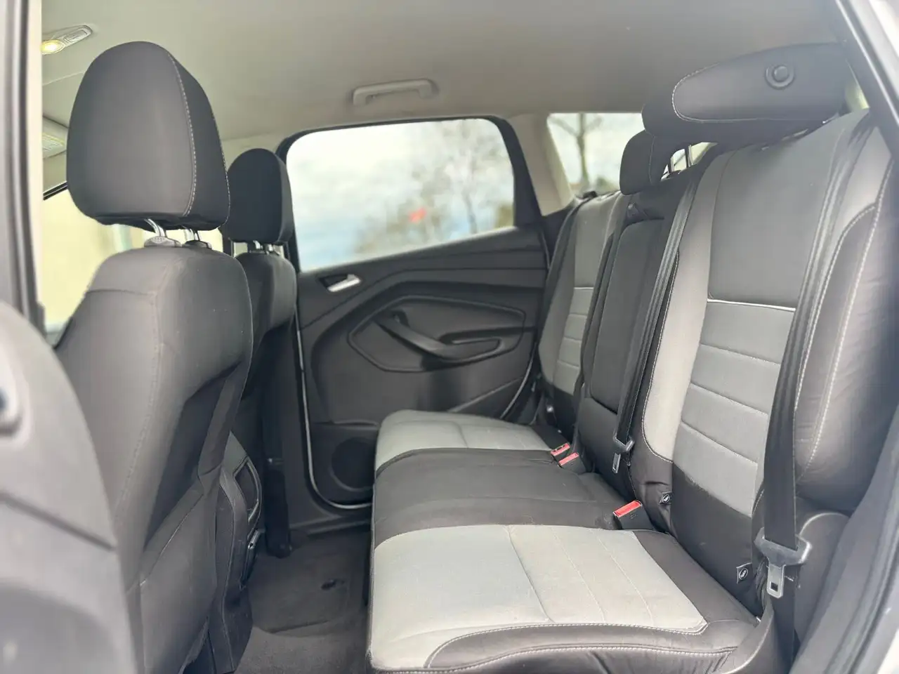 Ford Escape photo Ford Escape