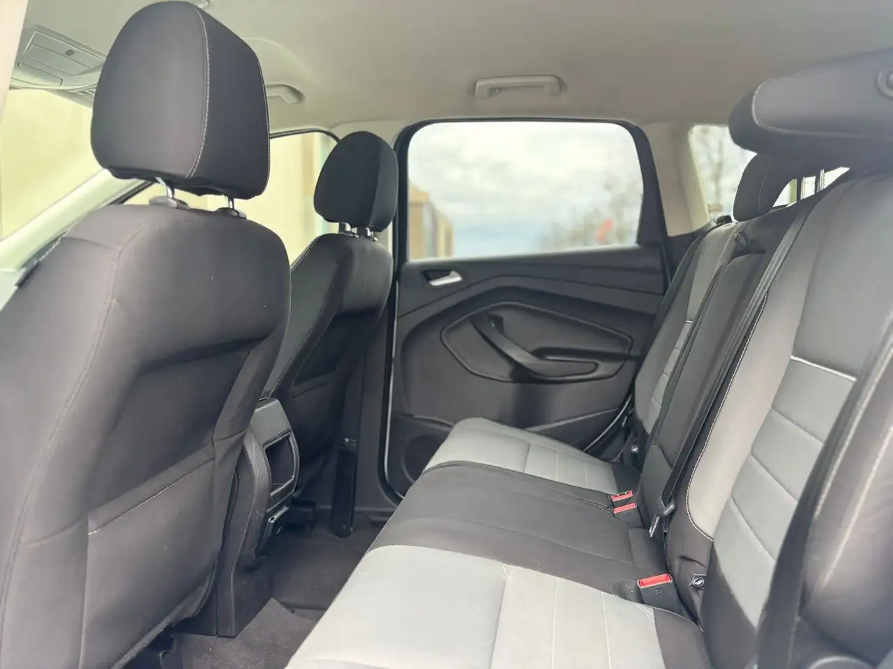 Ford Escape photo Ford Escape