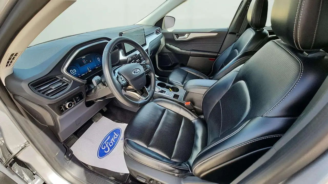 Ford Escape снимка Ford Escape