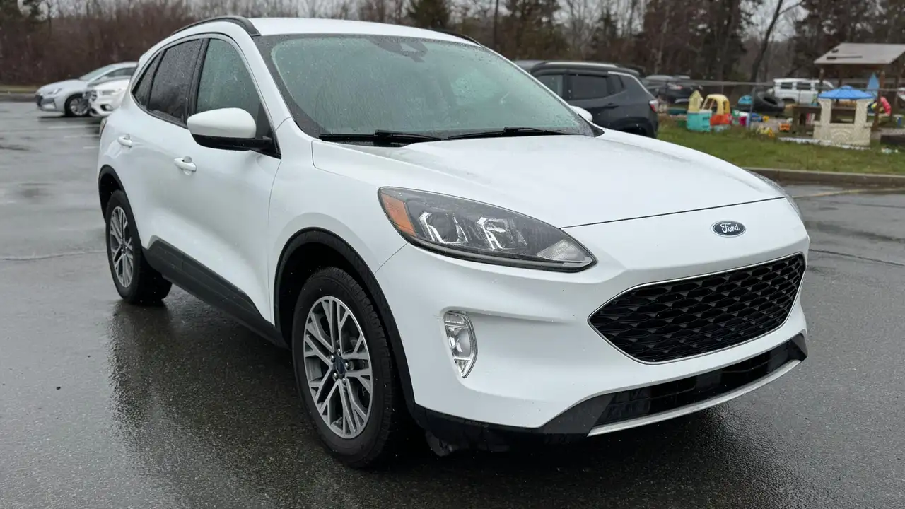 Ford Escape photo Ford Escape
