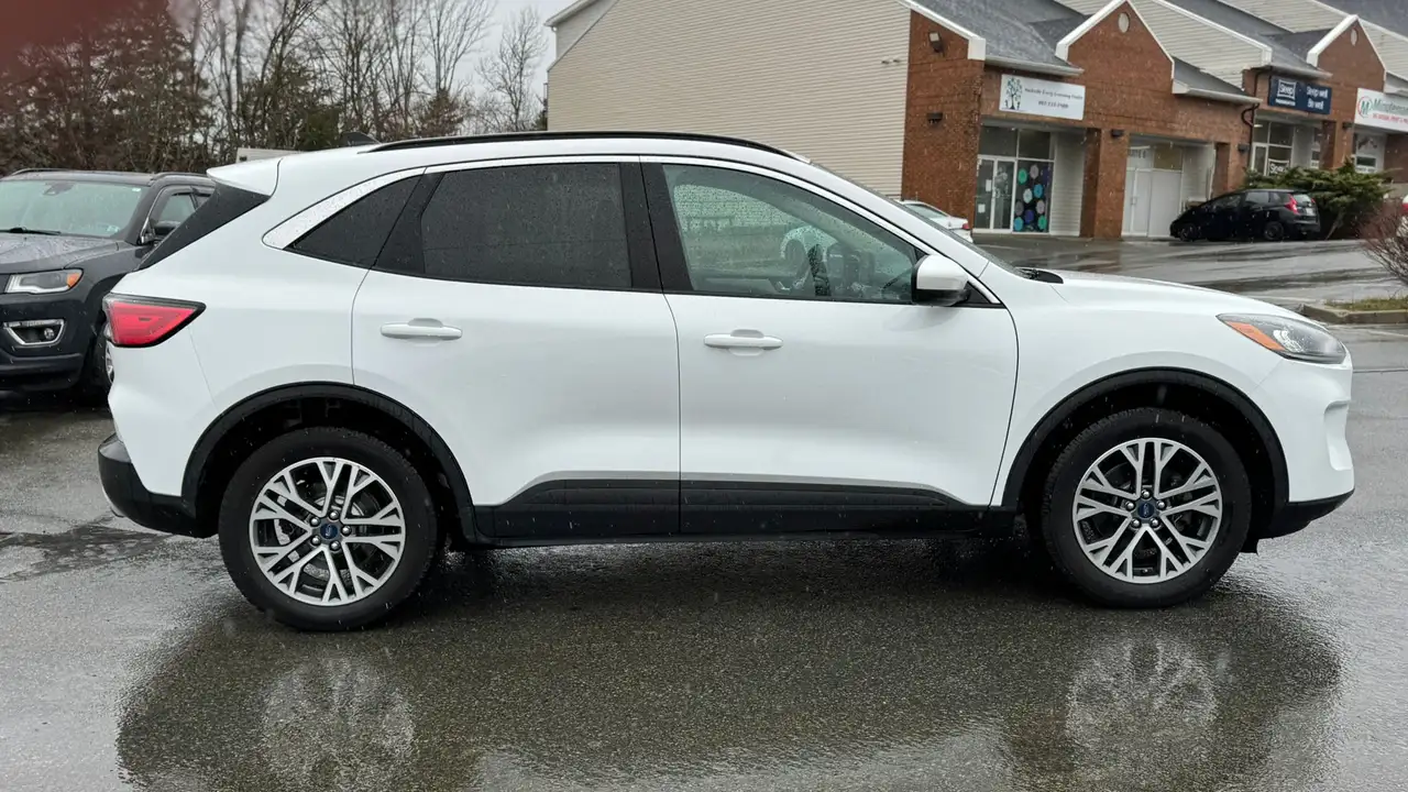 Ford Escape photo Ford Escape