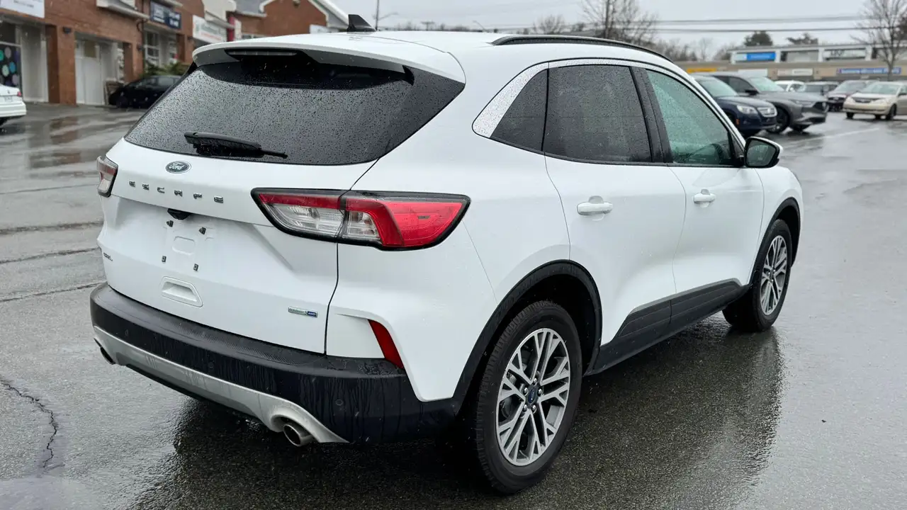 Ford Escape photo Ford Escape