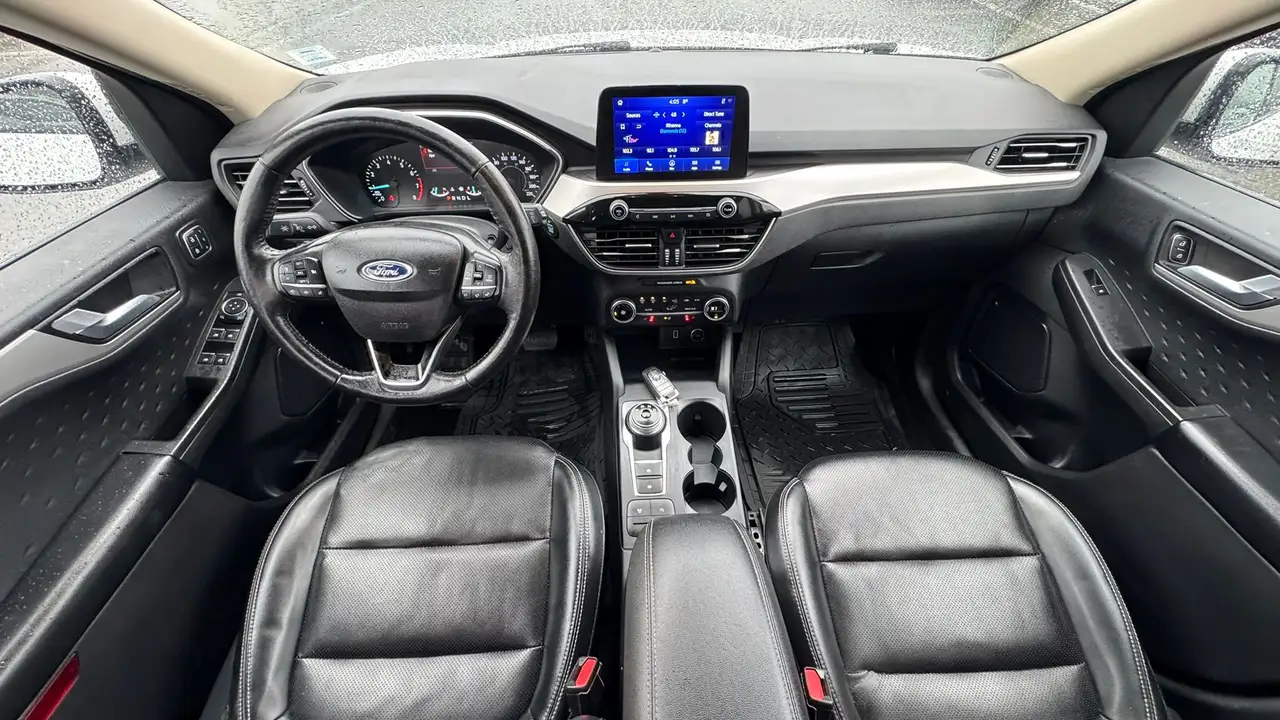 Ford Escape photo Ford Escape