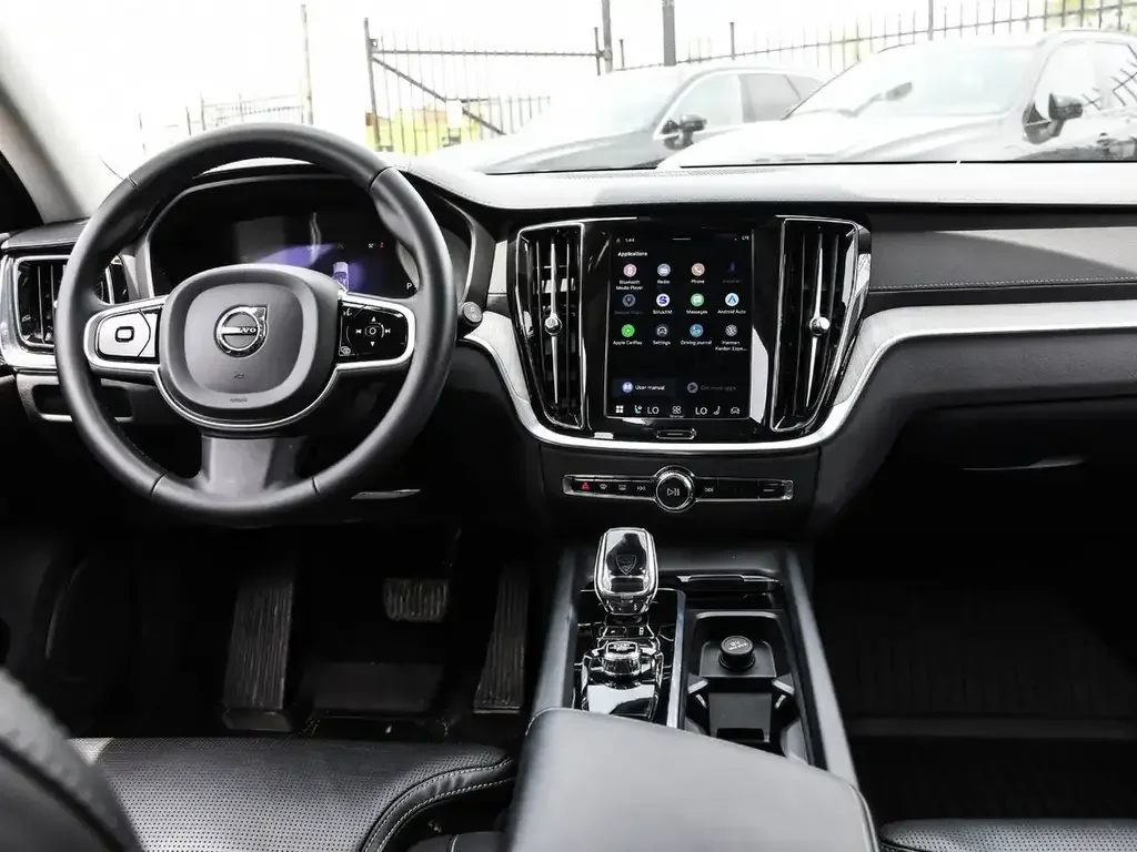 Volvo V60 photo Volvo V60