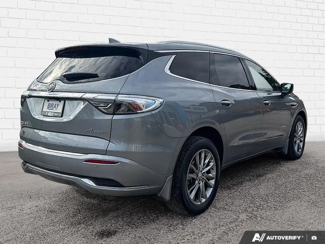Buick Enclave fotografie Buick Enclave