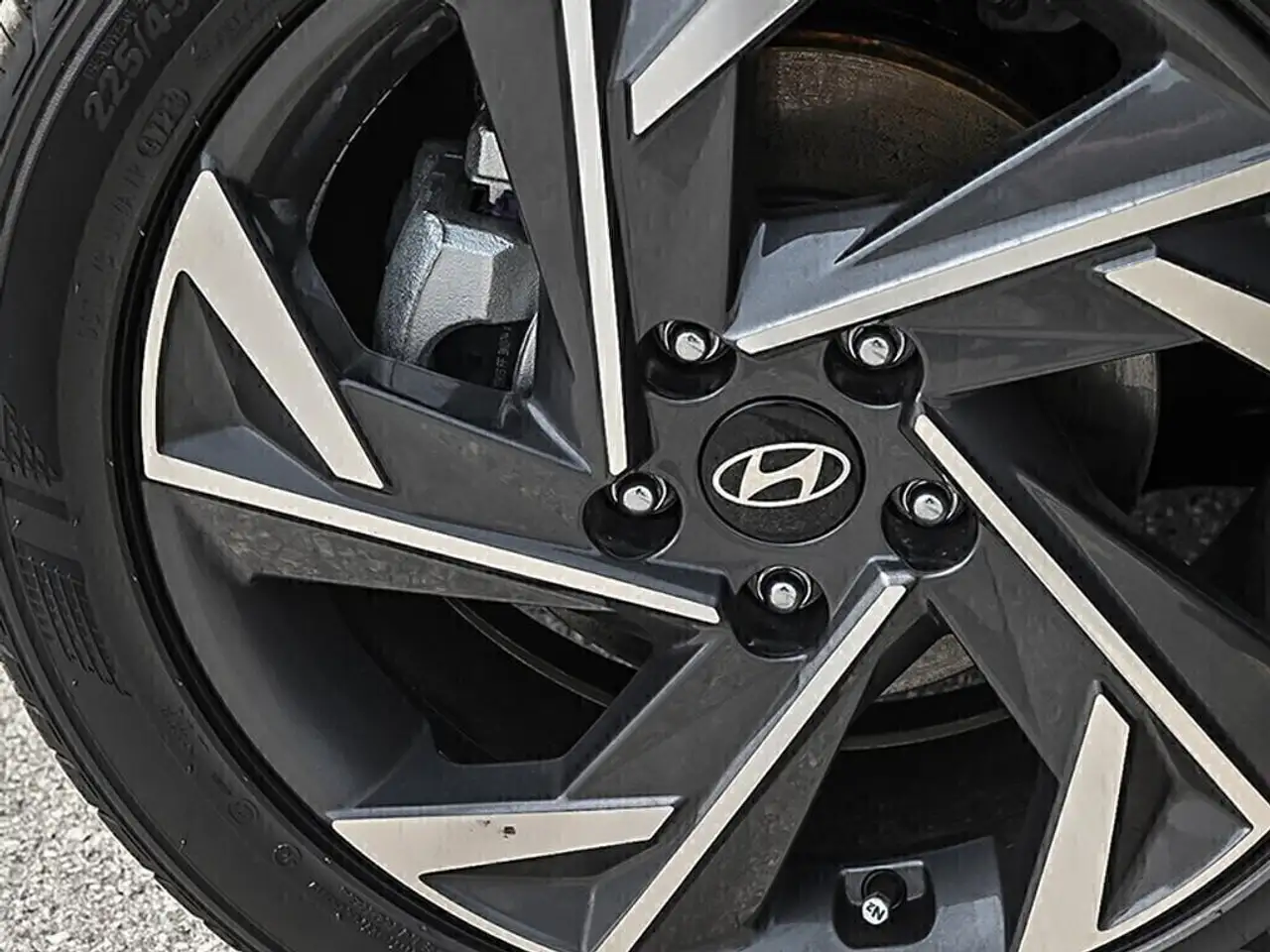 Hyundai ELANTRA снимка Hyundai ELANTRA