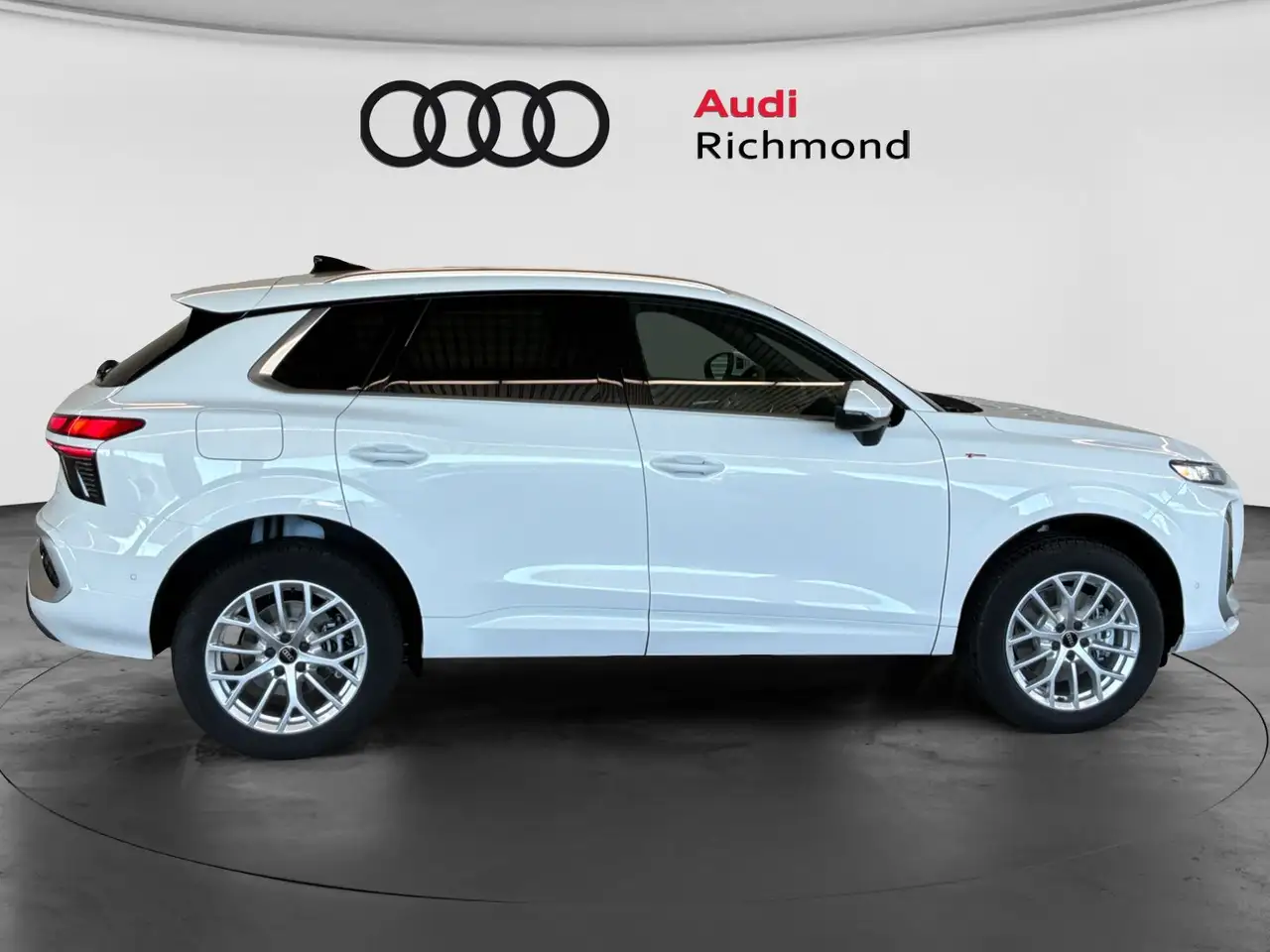 Audi Q3 fotografie Audi Q3