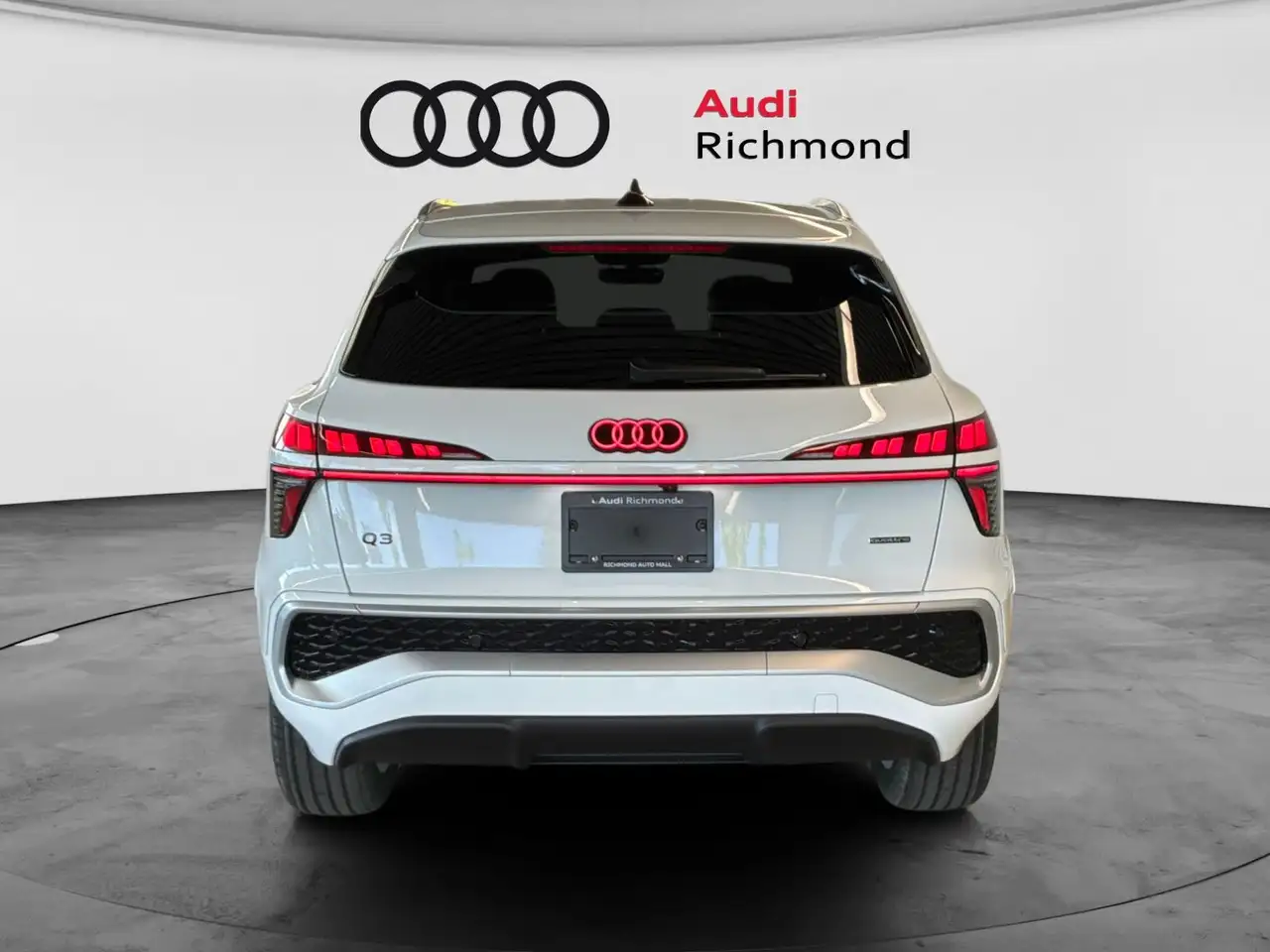 Audi Q3 fotografie Audi Q3