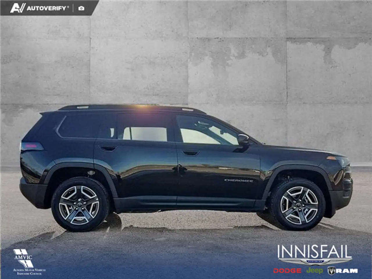 Jeep Cherokee photo Jeep Cherokee