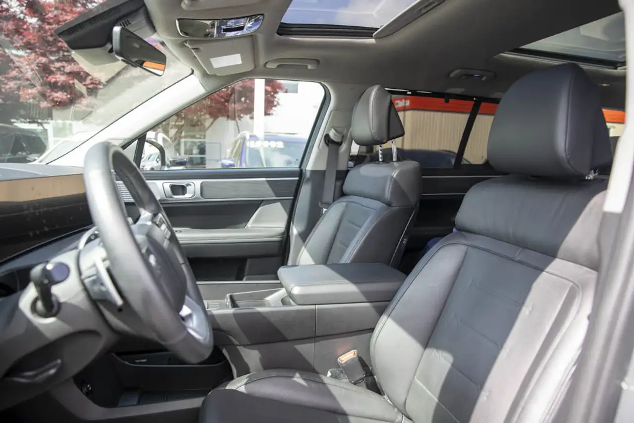 Hyundai SANTA FE снимка Hyundai SANTA FE