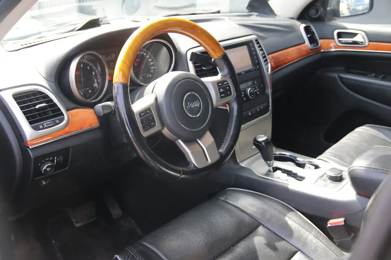Jeep Grand Cherokee fotografie Jeep Grand Cherokee