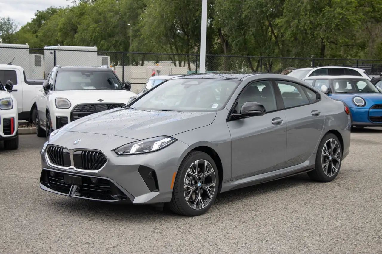 BMW 2 Series fotografie BMW 2 Series