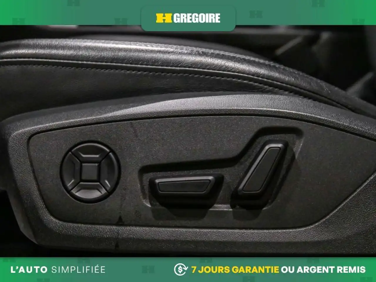 Audi Q3 photo Audi Q3